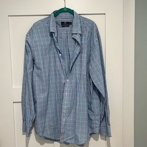 Vineyard Vines button down
